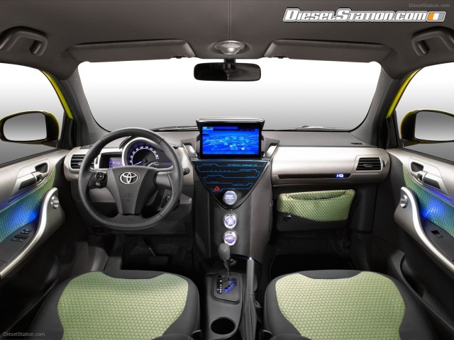 Toyota iQ Collection and the iQ for Sports Picture #0 Toyota iQ Collection and the iQ for Sports Picture #0