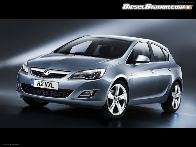 Vauxhall 2010 Astra Interior Revealed Picture #8 Vauxhall 2010 Astra Interior Revealed Picture #8