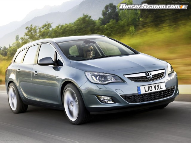 Vauxhall Astra Sports Tourer 2011 Picture #1 Vauxhall Astra Sports Tourer 2011 Picture #1