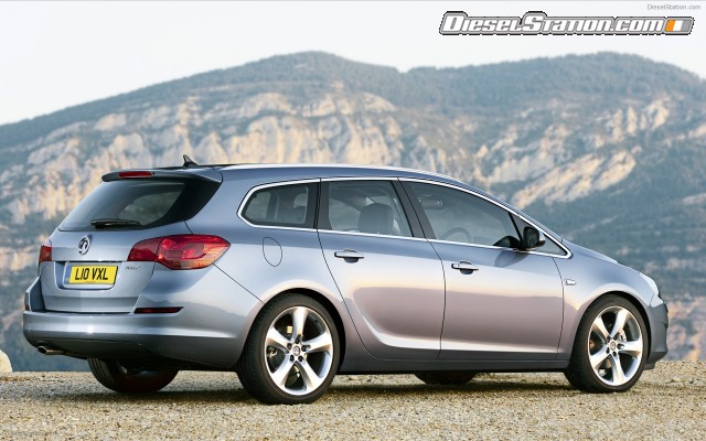 Vauxhall Astra Sports Tourer 2011 Widescreen Picture #5 Vauxhall Astra Sports Tourer 2011 Widescreen Picture #5