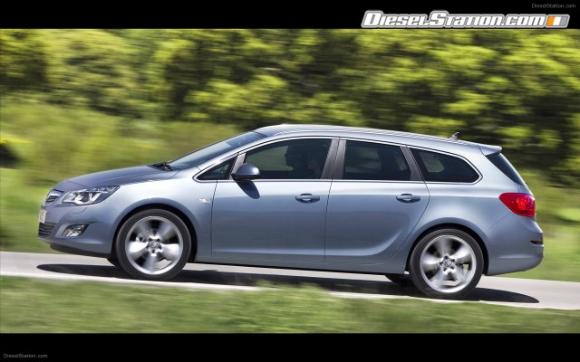 Vauxhall Astra Sports Tourer 2011 Widescreen Picture #8 Vauxhall Astra Sports Tourer 2011 Widescreen Picture #8