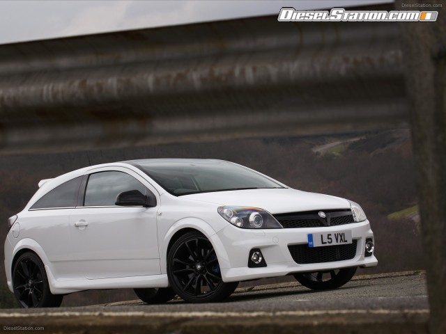 Vauxhall Astra VXR 2011 Picture #22 Vauxhall Astra VXR 2011 Picture #22