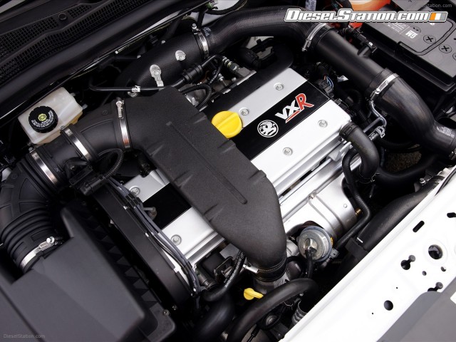 Vauxhall Astra VXR 2011 Picture #8 Vauxhall Astra VXR 2011 Picture #8