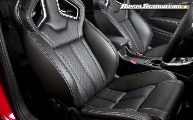 Vauxhall Astra VXR 2012 Widescreen Picture #4 Vauxhall Astra VXR 2012 Widescreen Picture #4