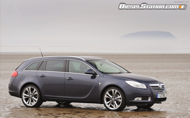 Vauxhall INSIGNIA SPORTS TOURER Widescreen Picture #3 Vauxhall INSIGNIA SPORTS TOURER Widescreen Picture #3