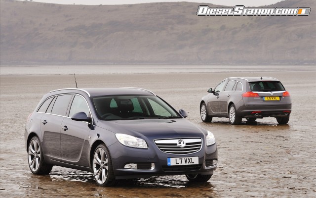 Vauxhall INSIGNIA SPORTS TOURER Widescreen Picture #9 Vauxhall INSIGNIA SPORTS TOURER Widescreen Picture #9