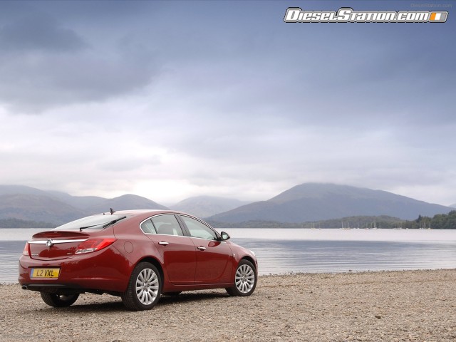 Vauxhall Insignia 2011 Picture #3 Vauxhall Insignia 2011 Picture #3