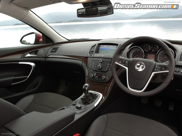 Vauxhall Insignia 2011 Picture #26 Vauxhall Insignia 2011 Picture #26