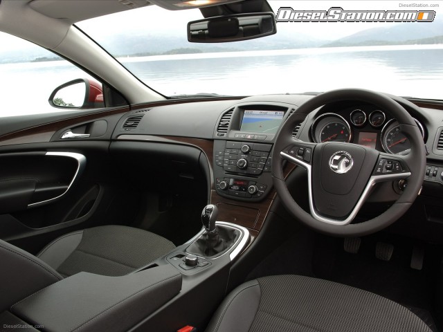 Vauxhall Insignia 2011 Picture #37 Vauxhall Insignia 2011 Picture #37