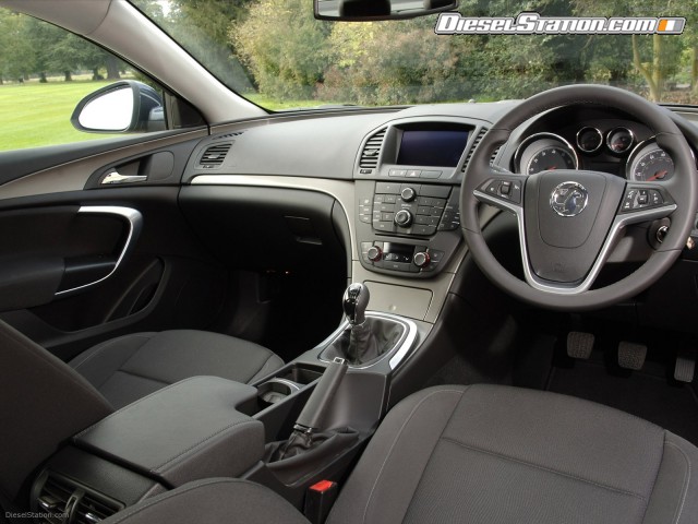 Vauxhall Insignia Sport Tourer Picture #18 Vauxhall Insignia Sport Tourer Picture #18