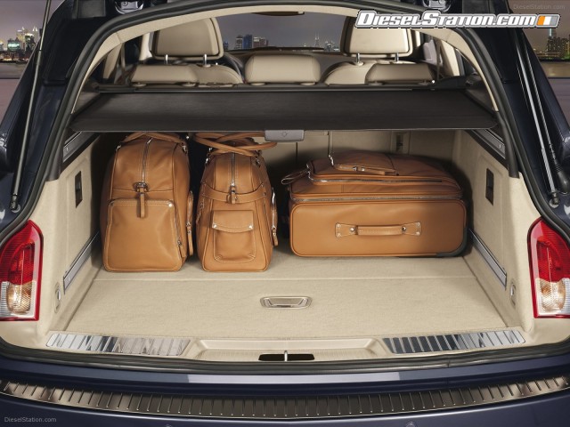 Vauxhall Insignia Sport Tourer Picture #1 Vauxhall Insignia Sport Tourer Picture #1