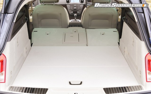 Vauxhall Insignia Sport Tourer Widescreen Picture #16 Vauxhall Insignia Sport Tourer Widescreen Picture #16