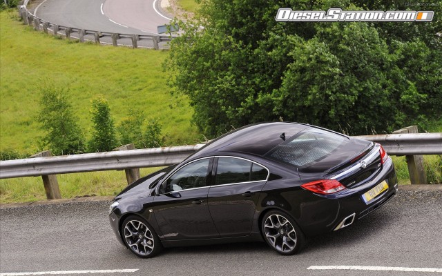 Vauxhall Insignia VXR Widescreen Picture #2 Vauxhall Insignia VXR Widescreen Picture #2