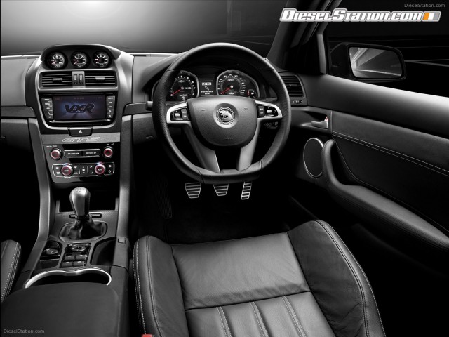 Vauxhall VXR8 2011 Picture #3 Vauxhall VXR8 2011 Picture #3