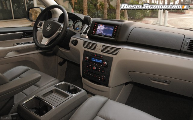 Volkswagen 2009 Routan Widescreen Picture #0 Volkswagen 2009 Routan Widescreen Picture #0