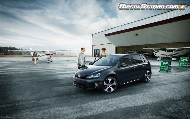 Volkswagen 2010 GTI Widescreen Picture #18 Volkswagen 2010 GTI Widescreen Picture #18