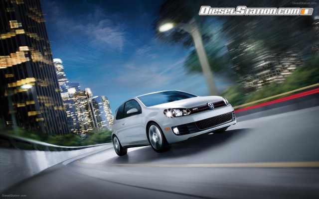 Volkswagen 2010 GTI Widescreen Picture #12 Volkswagen 2010 GTI Widescreen Picture #12