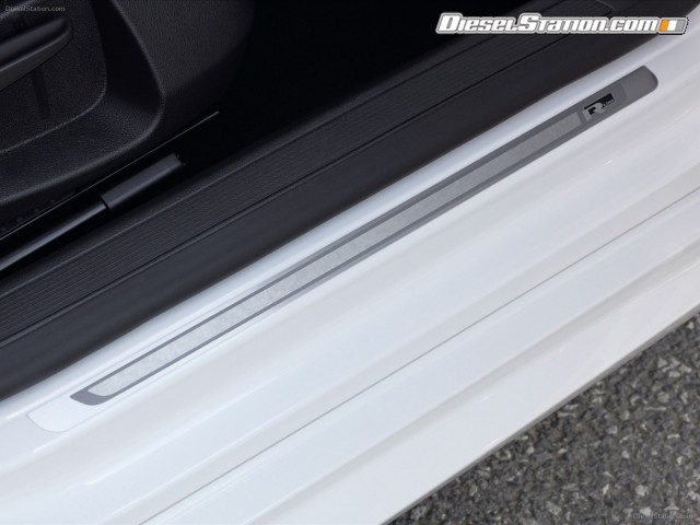 Volkswagen CC R Line 2013 Picture #7 Volkswagen CC R Line 2013 Picture #7