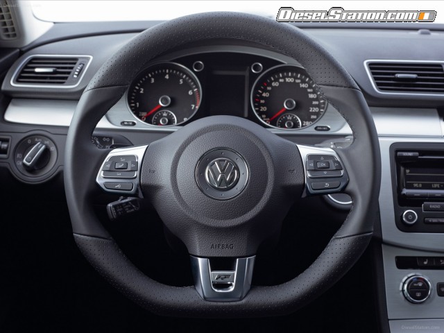 Volkswagen CC R Line 2013 Picture #9 Volkswagen CC R Line 2013 Picture #9