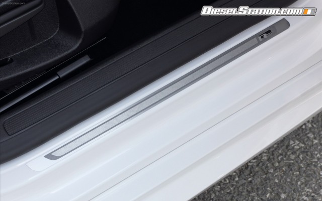 Volkswagen CC R Line 2013 Widescreen Picture #3 Volkswagen CC R Line 2013 Widescreen Picture #3