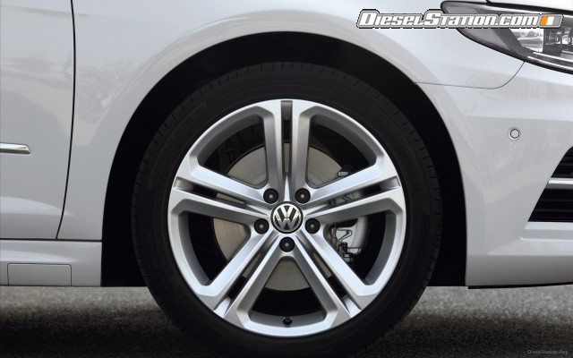 Volkswagen CC R Line 2013 Widescreen Picture #0 Volkswagen CC R Line 2013 Widescreen Picture #0