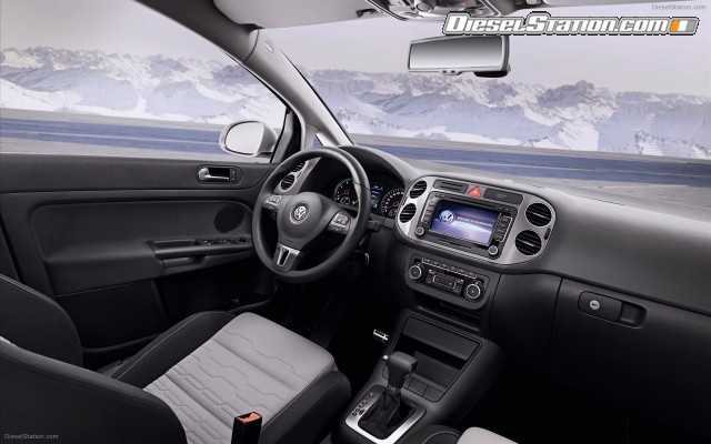 Volkswagen CrossGolf 2011 Widescreen Picture #1 Volkswagen CrossGolf 2011 Widescreen Picture #1