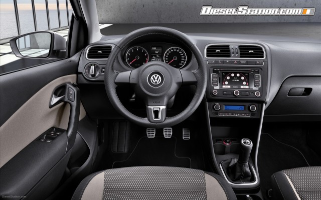 Volkswagen CrossPolo 2011 Widescreen Picture #0 Volkswagen CrossPolo 2011 Widescreen Picture #0