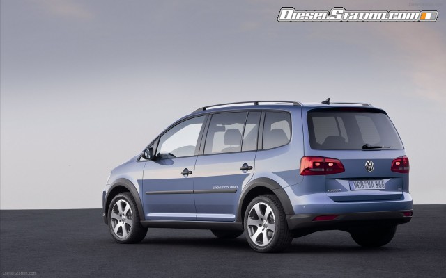 Volkswagen CrossTouran 2011 Widescreen Picture #17 Volkswagen CrossTouran 2011 Widescreen Picture #17