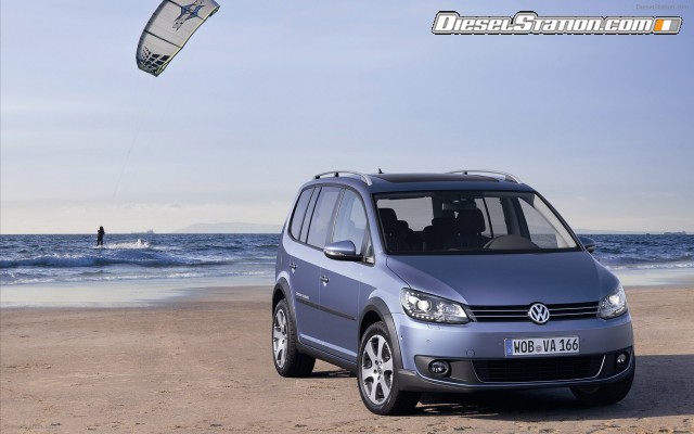 Volkswagen CrossTouran 2011 Widescreen Picture #19 Volkswagen CrossTouran 2011 Widescreen Picture #19