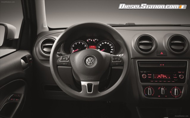 Volkswagen Gol 2 door 2013 Widescreen Picture #1 Volkswagen Gol 2 door 2013 Widescreen Picture #1