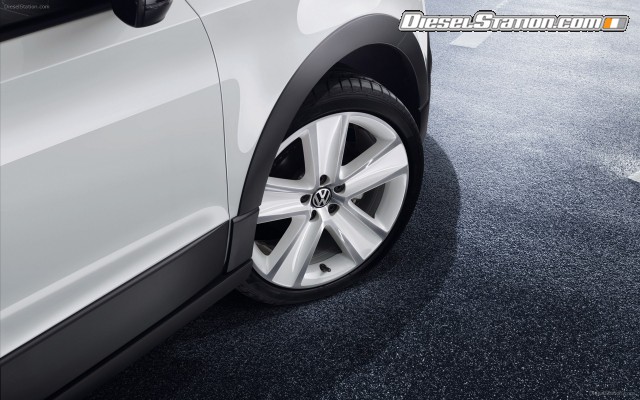 Volkswagen Golf GTI Black Dynamic 2012 Widescreen Picture #3 Volkswagen Golf GTI Black Dynamic 2012 Widescreen Picture #3