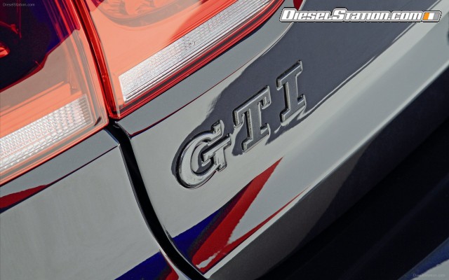 Volkswagen Golf GTI Black Dynamic 2012 Widescreen Picture #13 Volkswagen Golf GTI Black Dynamic 2012 Widescreen Picture #13