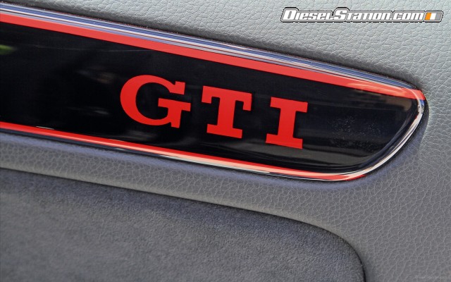 Volkswagen Golf GTI Black Dynamic 2012 Widescreen Picture #0 Volkswagen Golf GTI Black Dynamic 2012 Widescreen Picture #0