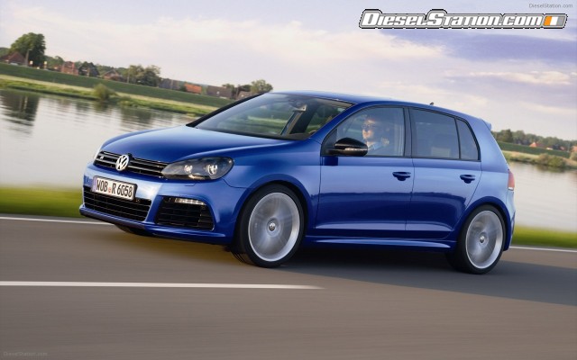 Volkswagen Golf R 2012 Widescreen Picture #3 Volkswagen Golf R 2012 Widescreen Picture #3