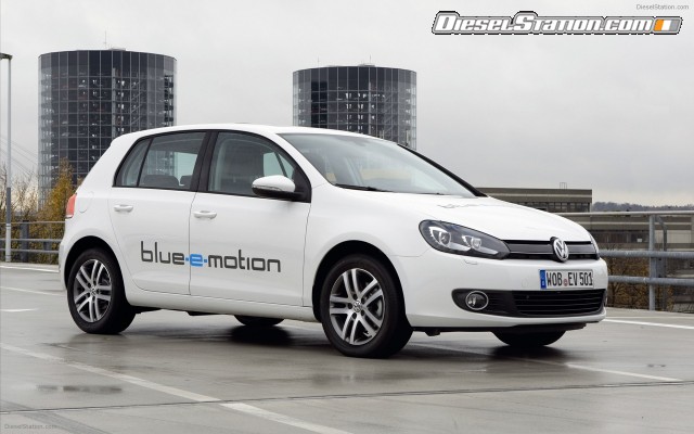Volkswagen Golf blue e motion Concept 2010 Widescreen Picture #4 Volkswagen Golf blue e motion Concept 2010 Widescreen Picture #4