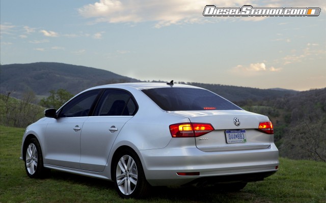 Volkswagen Jetta 2015 Widescreen Picture #18 Volkswagen Jetta 2015 Widescreen Picture #18
