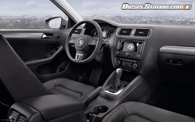 Volkswagen Jetta EU Version 2011 Widescreen Picture #3 Volkswagen Jetta EU Version 2011 Widescreen Picture #3