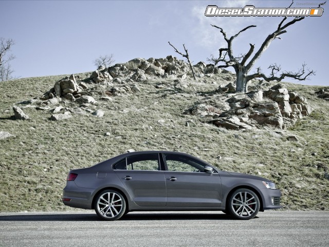 Volkswagen Jetta GLI 2012 Picture #1 Volkswagen Jetta GLI 2012 Picture #1