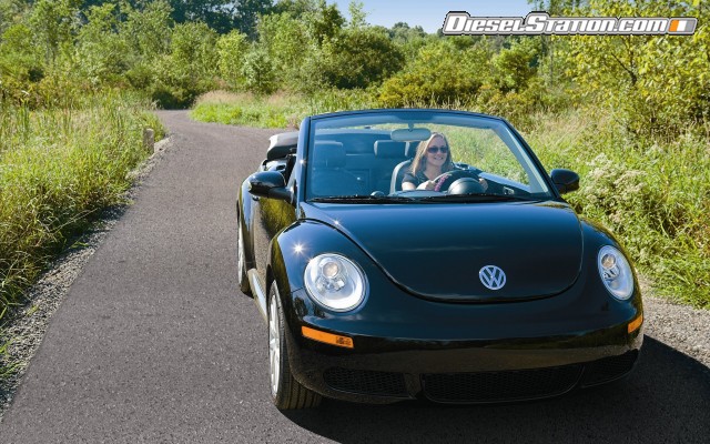 Volkswagen New Bettle Convertible Widescreen Picture #3 Volkswagen New Bettle Convertible Widescreen Picture #3