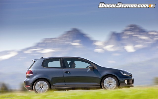 Volkswagen New Golf GTD Widescreen Picture #3 Volkswagen New Golf GTD Widescreen Picture #3