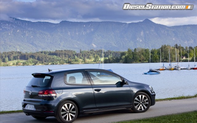 Volkswagen New Golf GTD Widescreen Picture #18 Volkswagen New Golf GTD Widescreen Picture #18
