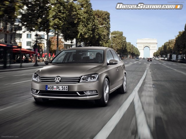 Volkswagen Passat 2011 Picture #2 Volkswagen Passat 2011 Picture #2