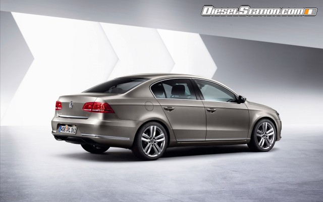 Volkswagen Passat 2011 Widescreen Picture #8 Volkswagen Passat 2011 Widescreen Picture #8