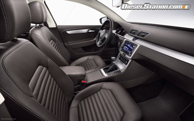 Volkswagen Passat 2011 Widescreen Picture #11 Volkswagen Passat 2011 Widescreen Picture #11