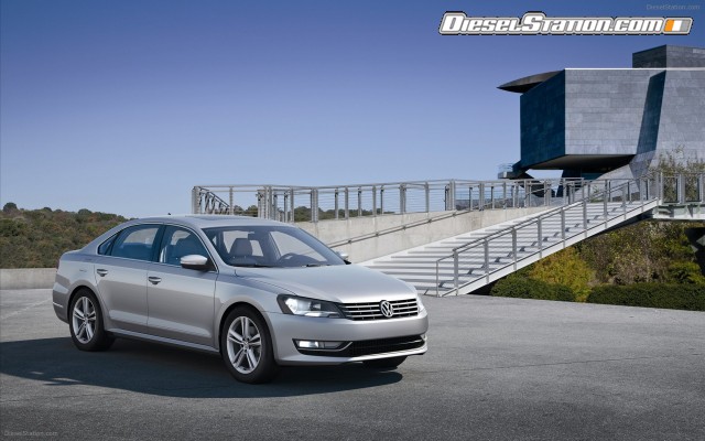 Volkswagen Passat 2012 Widescreen Picture #7 Volkswagen Passat 2012 Widescreen Picture #7