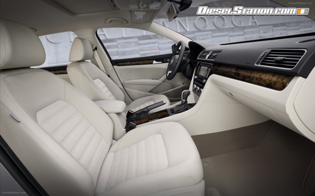 Volkswagen Passat 2012 Widescreen Picture #19 Volkswagen Passat 2012 Widescreen Picture #19