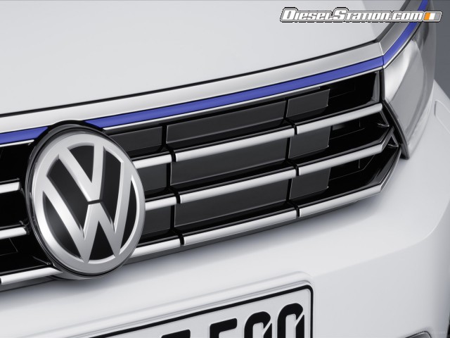 Volkswagen Passat GTE 2015 Picture #16 Volkswagen Passat GTE 2015 Picture #16