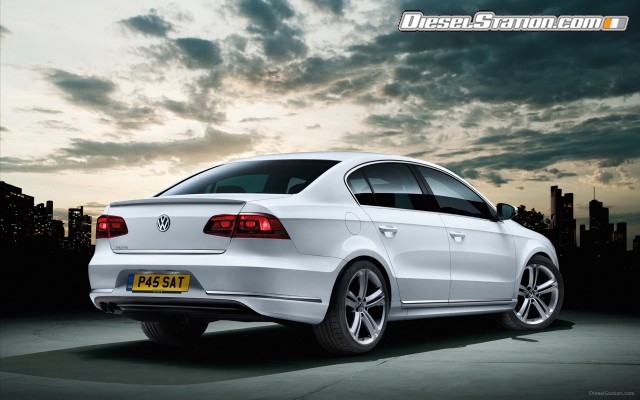Volkswagen Passat R Line 2014 Widescreen Picture #2 Volkswagen Passat R Line 2014 Widescreen Picture #2