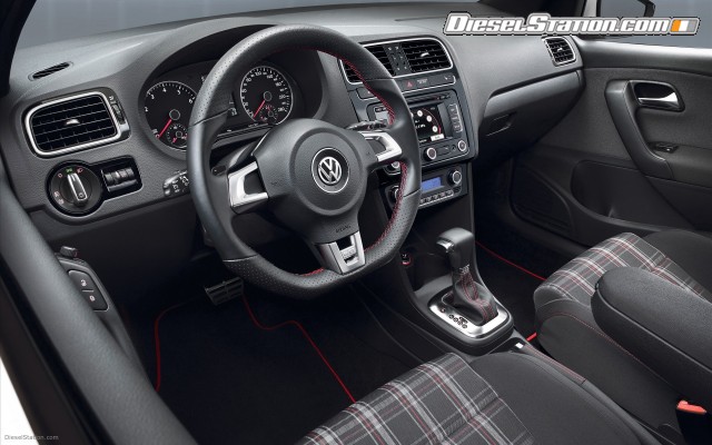 Volkswagen Polo GTI 2011 Widescreen Picture #4 Volkswagen Polo GTI 2011 Widescreen Picture #4