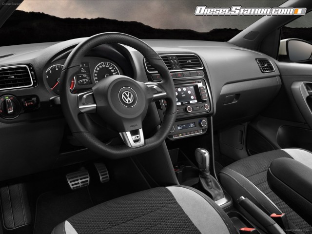 Volkswagen Polo R Line 2012 Picture #1 Volkswagen Polo R Line 2012 Picture #1